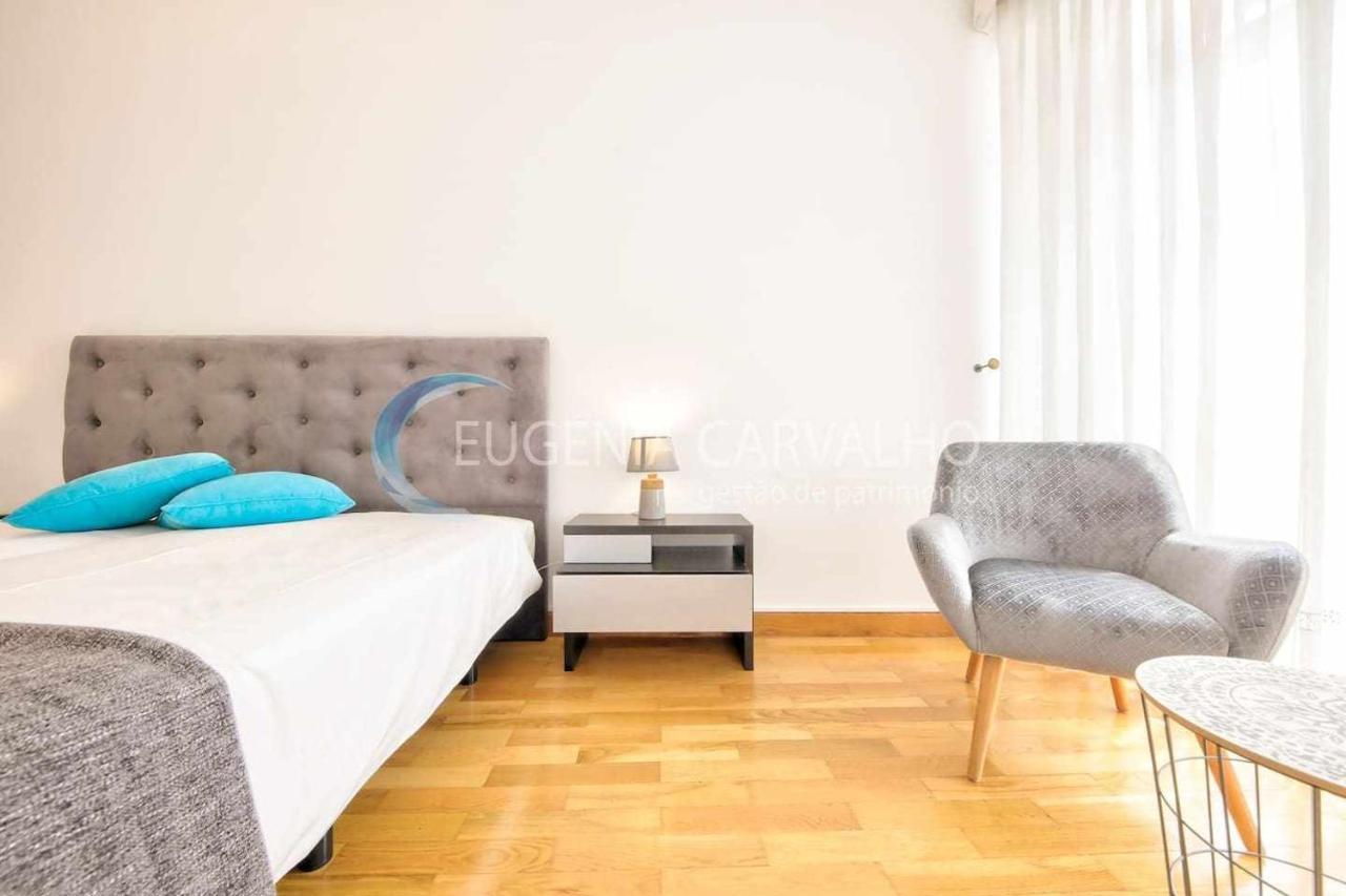 Ria Charme Apartamento No Centro Da Cidade Apartment อาเวโร ภายนอก รูปภาพ
