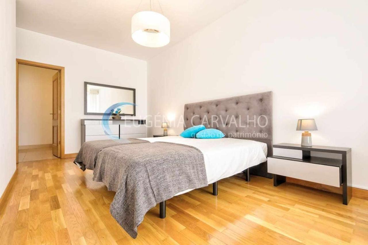 Ria Charme Apartamento No Centro Da Cidade Apartment อาเวโร ภายนอก รูปภาพ