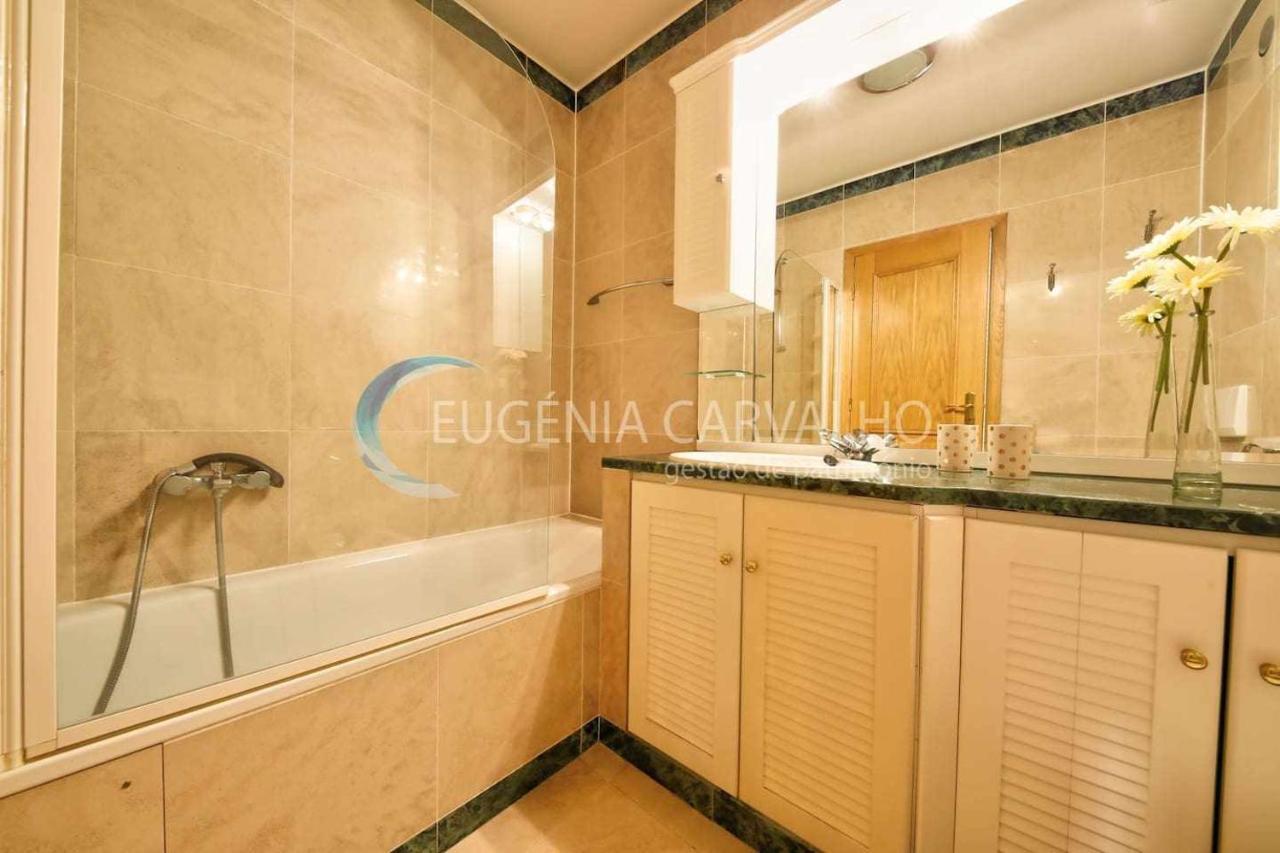 Ria Charme Apartamento No Centro Da Cidade Apartment อาเวโร ภายนอก รูปภาพ