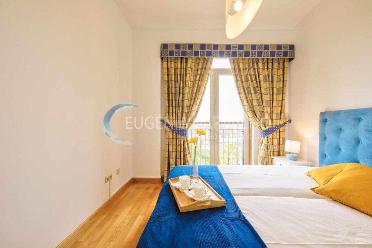 Ria Charme Apartamento No Centro Da Cidade Apartment อาเวโร ภายนอก รูปภาพ